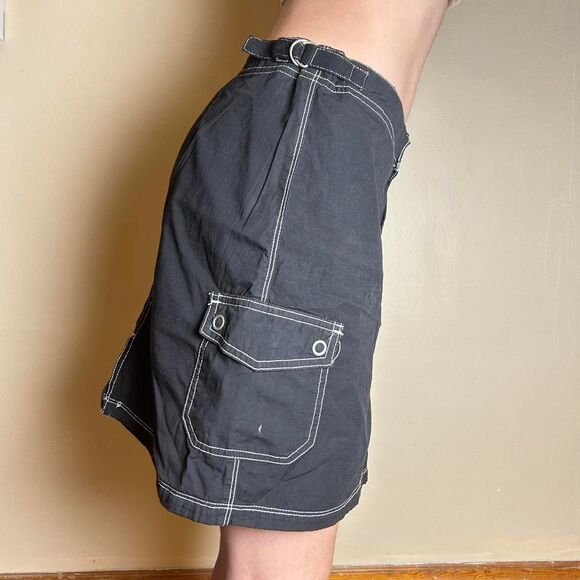 Women's Black and White Fresh Produce Cargo Skirt - Picture 2 of 7